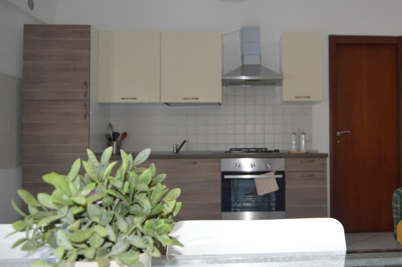 Apartamento Casa Vacanze Le Palme Noto Exterior foto